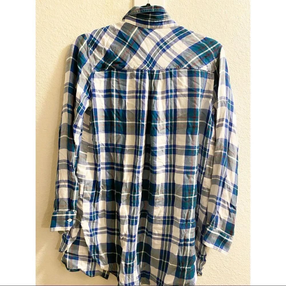 ✨ Express Turquoise Plaid Shirt ✨ - Picture 3 of 6